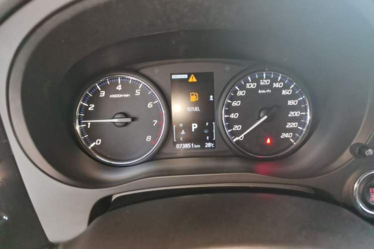 Used Mitsubishi Outlander 2019 2.4L 4x4 Zhi Xiang Edition 5 Seats China VI Standard Instrument Cluster