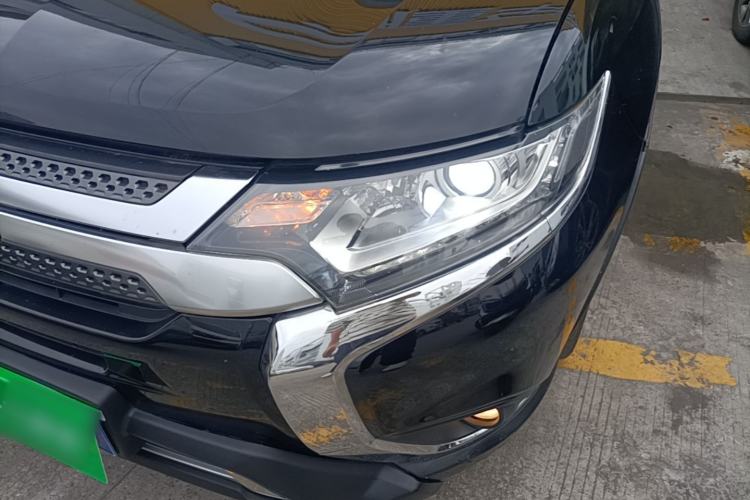 Used Mitsubishi Outlander 2019 2.0L Two-Wheel Drive Comfort Edition 7-Seater China VI Standard Left Front Headlight