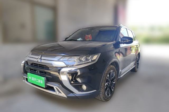 Used Mitsubishi Outlander 2019 2.4L 4x4 Zhi Xiang Edition 5 Seats China VI Standard