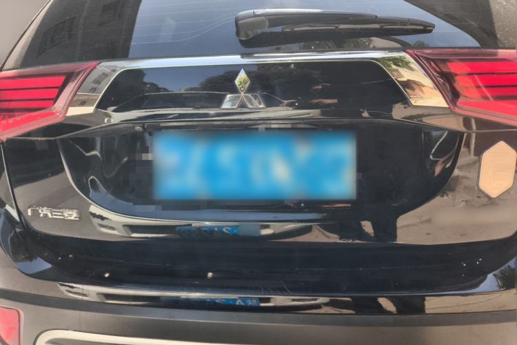 Used Mitsubishi Outlander 2019 2.0L Two-Wheel Drive Comfort Edition 5 Seats China V Standard Rear