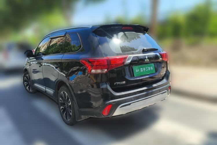 Used Mitsubishi Outlander 2019 2.0L Two-Wheel Drive Comfort Edition 5 Seats China V Standard Rear Left 45 Deg