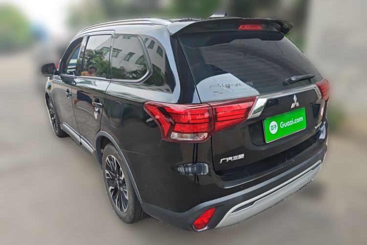 Used Mitsubishi Outlander 2019 2.0L Two-Wheel Drive Comfort Edition 5 Seats China V Standard Rear Left 45 Deg