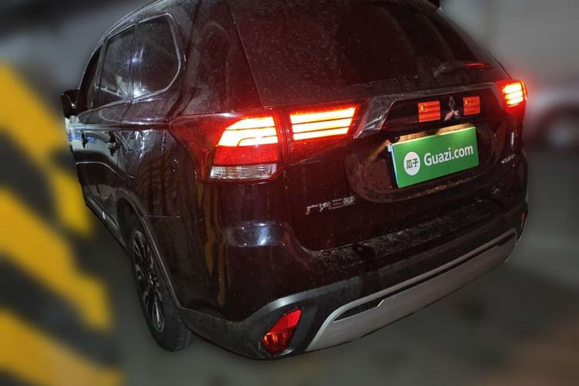 Used Mitsubishi Outlander 2019 2.0L Two-Wheel Drive Comfort Edition 7 Seats China V Emission Standard Rear Left 45 Deg