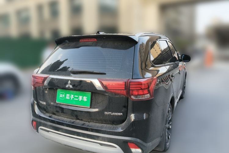 Used Mitsubishi Outlander 2019 2.0L Two-Wheel Drive Comfort Edition 5 Seats China V Standard Rear Right 45 Deg