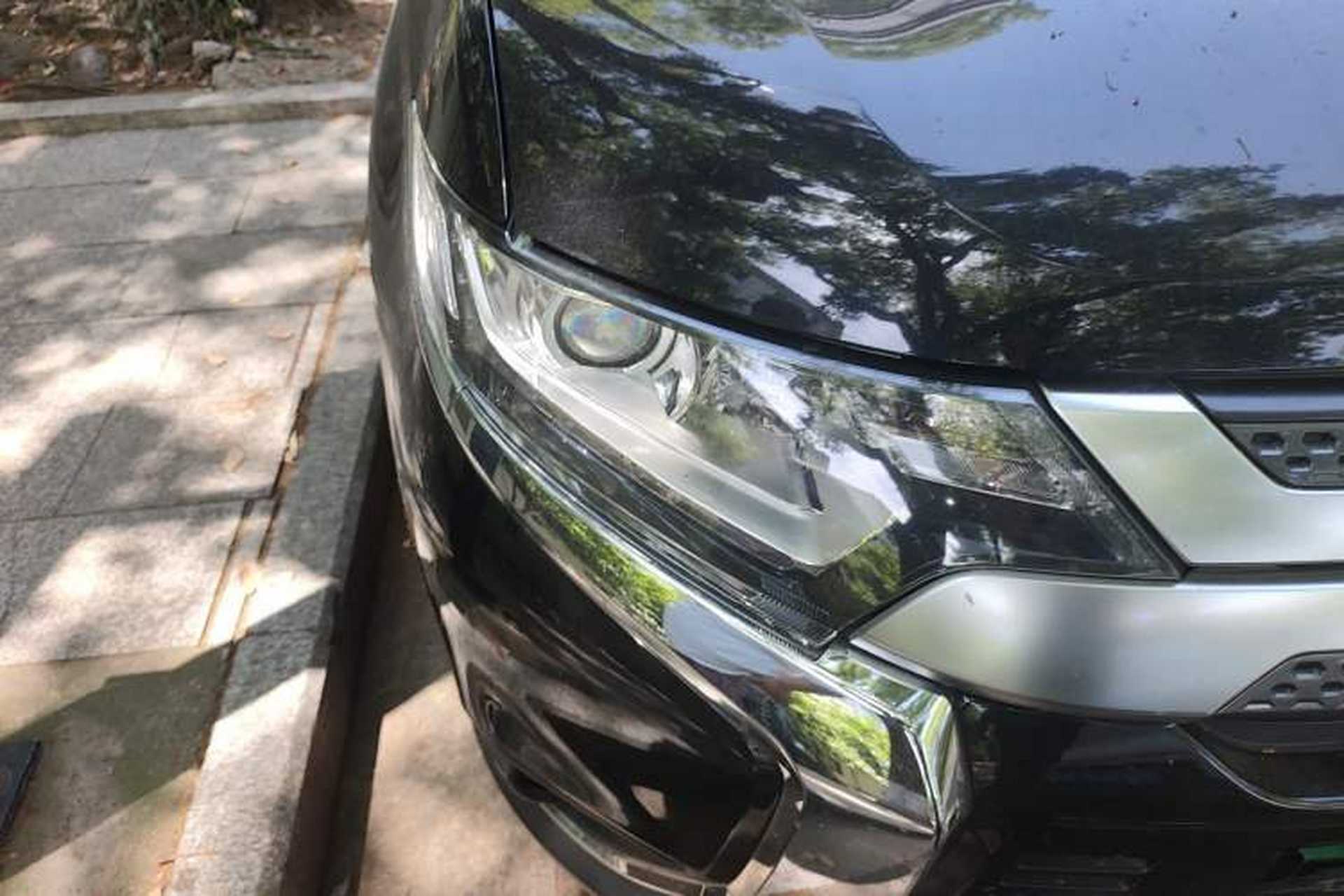Used Mitsubishi Outlander 2019 2.0L Two-Wheel Drive Comfort Edition 5 Seats China VI Standard Right Front Headlight