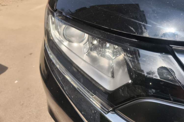 Used Mitsubishi Outlander 2019 2.0L Two-Wheel Drive Comfort Edition 5 Seats China V Standard Right Front Headlight