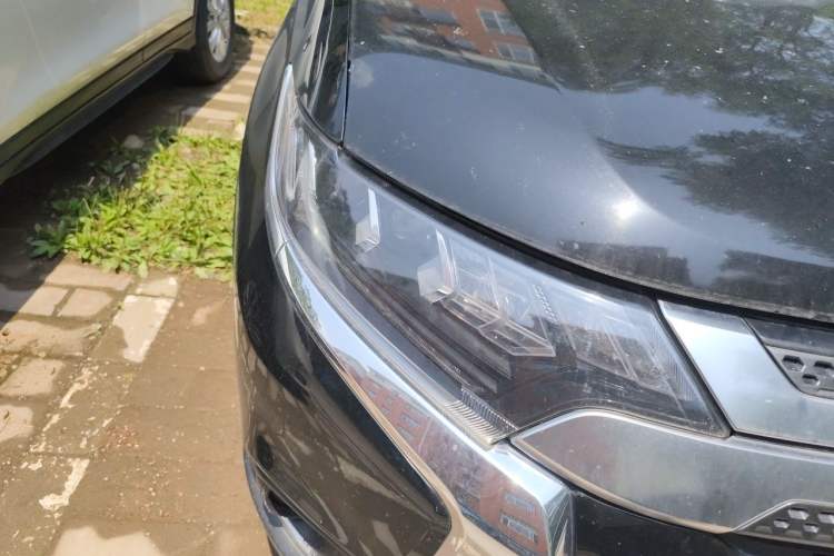 Used Mitsubishi Outlander 2019 2.4L 4x4 Zhi Xiang Edition 5 Seats China V Emission Standard Right Front Headlight