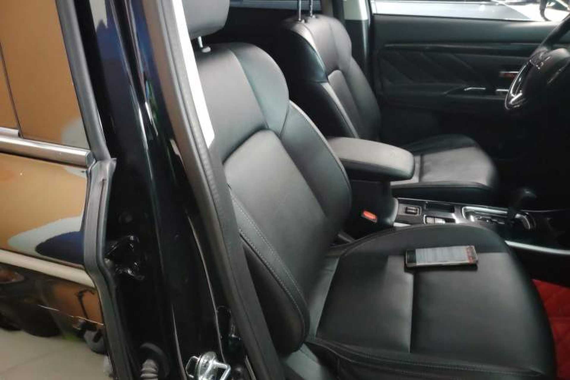 Used Mitsubishi Outlander 2019 2.0L Two-Wheel Drive Comfort Edition 5 Seats China VI Standard Right Front Seat