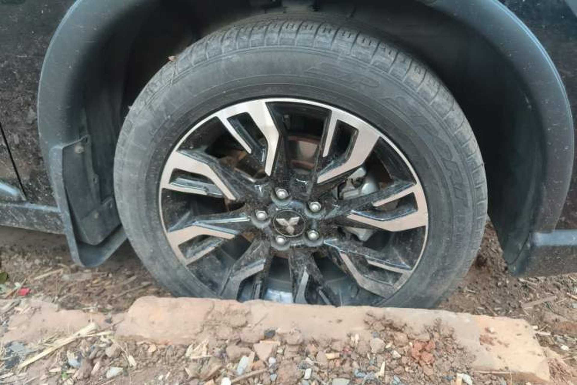 Used Mitsubishi Outlander 2019 2.4L 4x4 Zhi Xiang Edition 5 Seats China VI Standard Right Front Wheel Hub