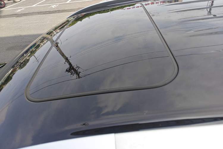Used Mitsubishi Outlander 2019 2.4L 4x4 Zhi Xiang Edition 5 Seats China VI Standard Roof
