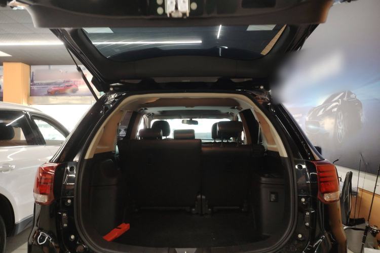 Used Mitsubishi Outlander 2019 2.0L Two-Wheel Drive Comfort Edition 5 Seats China VI Standard Trunk