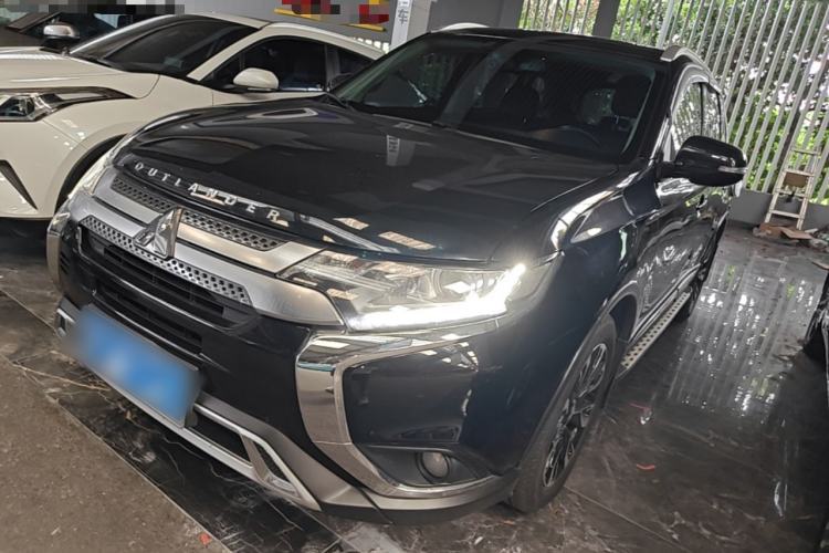 Used Mitsubishi Outlander 2019 2.0L Two-Wheel Drive Comfort Edition 7-Seater China VI Standard Guazi used car, China used car export, Used car for sale, Used cars, Cheapest cars for sale