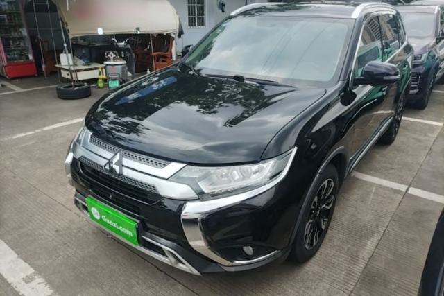 Used Mitsubishi Outlander 2019 2.0L Two-Wheel Drive Comfort Edition 5 Seats China VI Standard