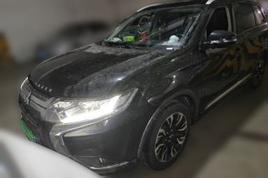 Used Mitsubishi Outlander 2019 2.0L Two-Wheel Drive Comfort Edition 7 Seats China V Emission Standard