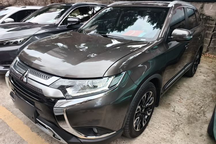 Mitsubishi Outlander 2019 2.0L Two-Wheel Drive Comfort Edition 5 Seats China VI Standard usado Guazi used car, China used car export, Used car for sale, Used cars, Cheapest cars for sale