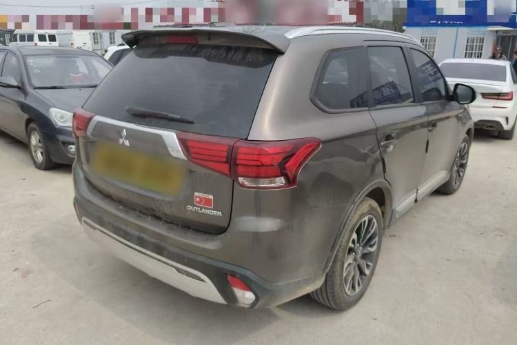 Used Mitsubishi Outlander 2019 2.0L Two-Wheel Drive Comfort Edition 5 Seats China VI Standard Exterior 4