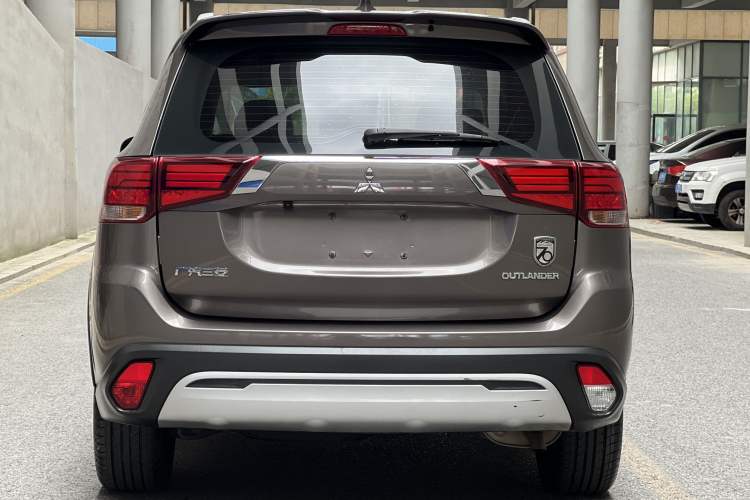 Used Mitsubishi Outlander 2019 2.0L Two-Wheel Drive Comfort Edition 5 Seats China VI Standard Exterior 5