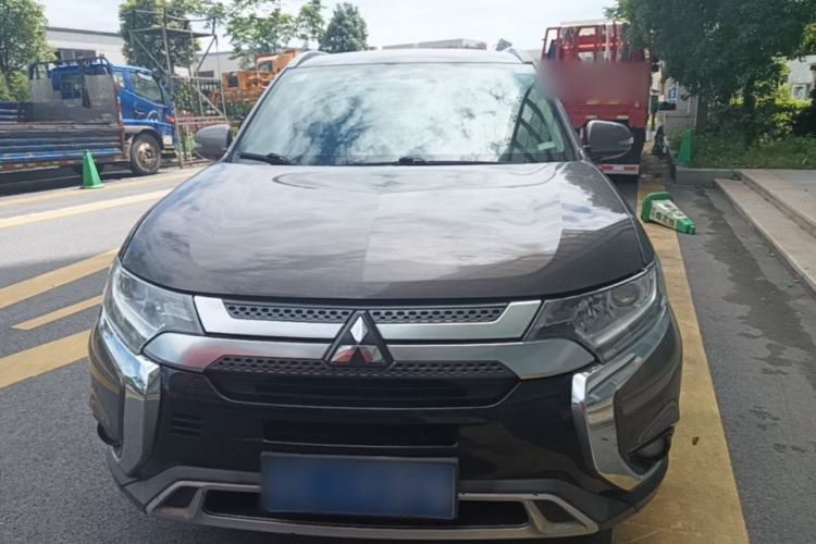 Used Mitsubishi Outlander 2019 2.0L Two-Wheel Drive Comfort Edition 5 Seats China V Standard Front