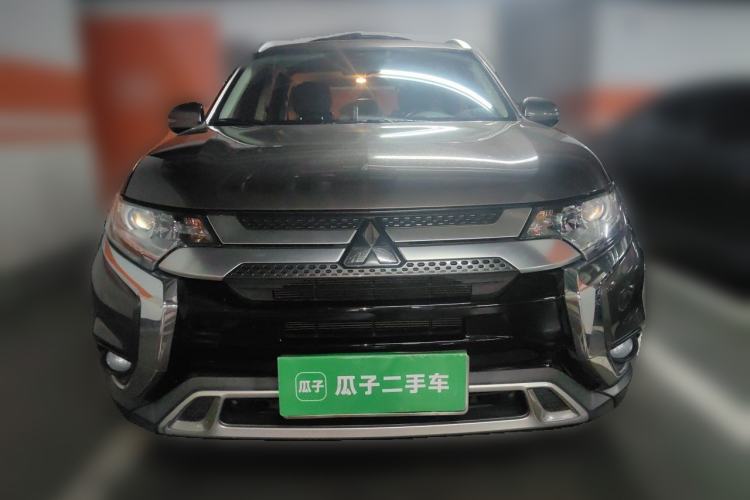 Used Mitsubishi Outlander 2019 2.0L Two-Wheel Drive Comfort Edition 5 Seats China V Standard Front