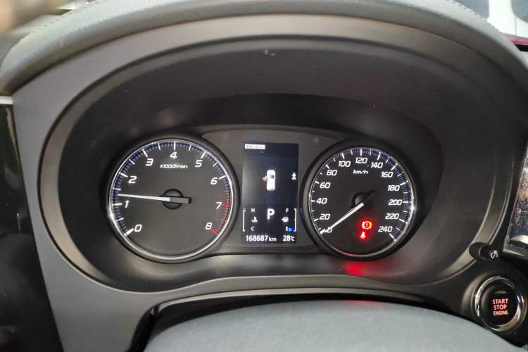 Used Mitsubishi Outlander 2019 2.4L 4x4 Zhi Xiang Edition 5 Seats China VI Standard Instrument Cluster