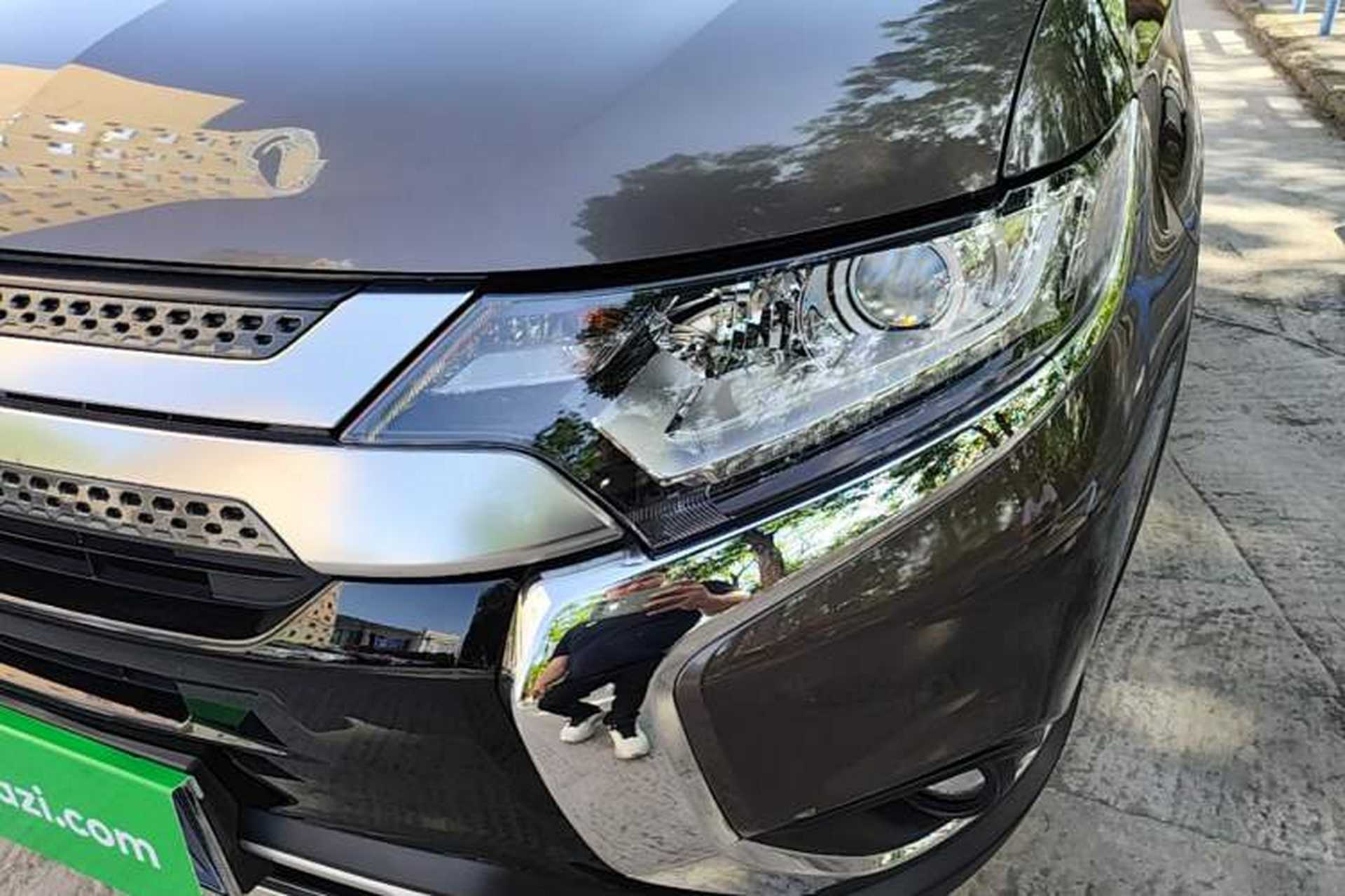 Used Mitsubishi Outlander 2019 2.0L Two-Wheel Drive Comfort Edition 5 Seats China V Standard Left Front Headlight