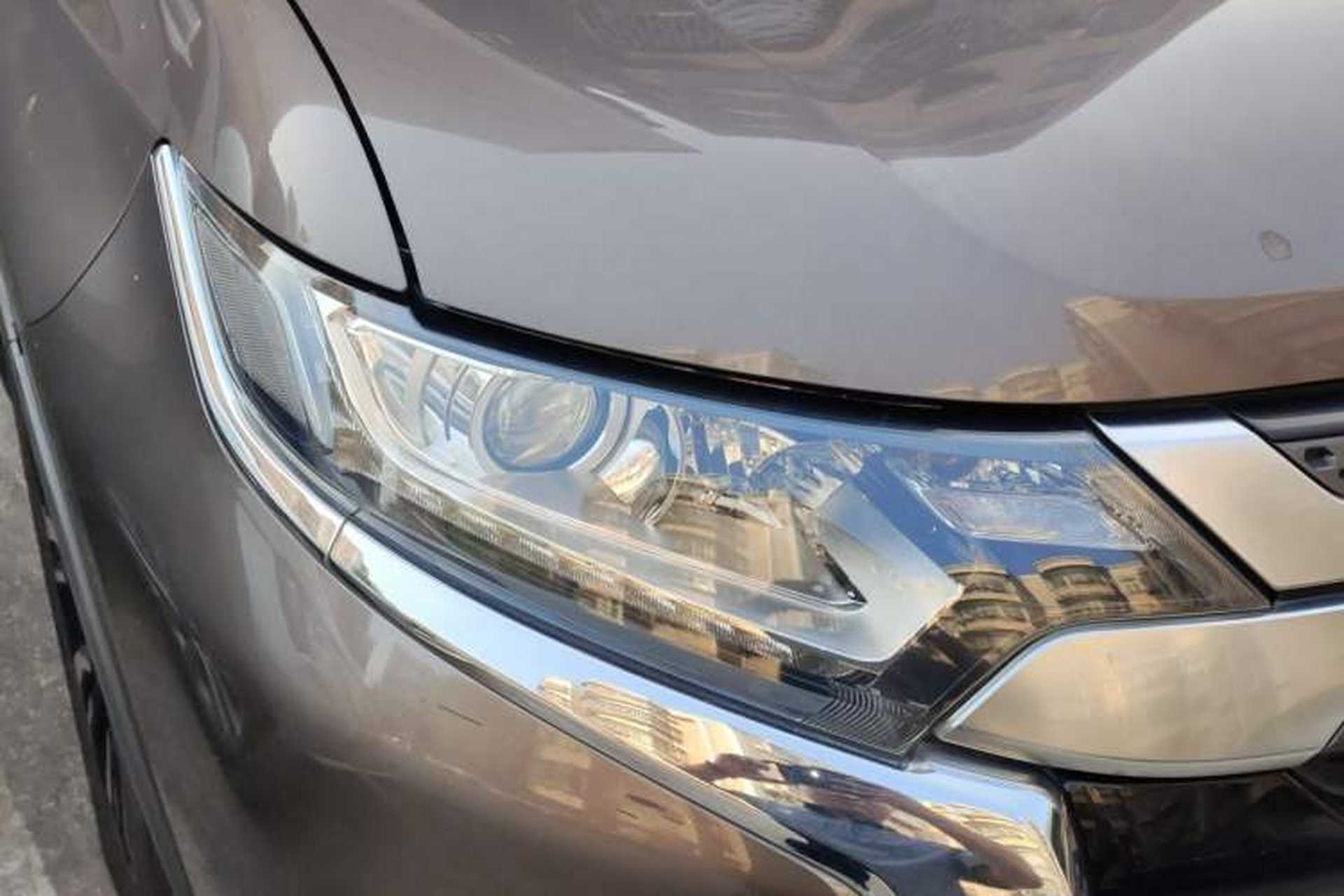 Used Mitsubishi Outlander 2019 2.0L Two-Wheel Drive Comfort Edition 5 Seats China VI Standard Right Front Headlight