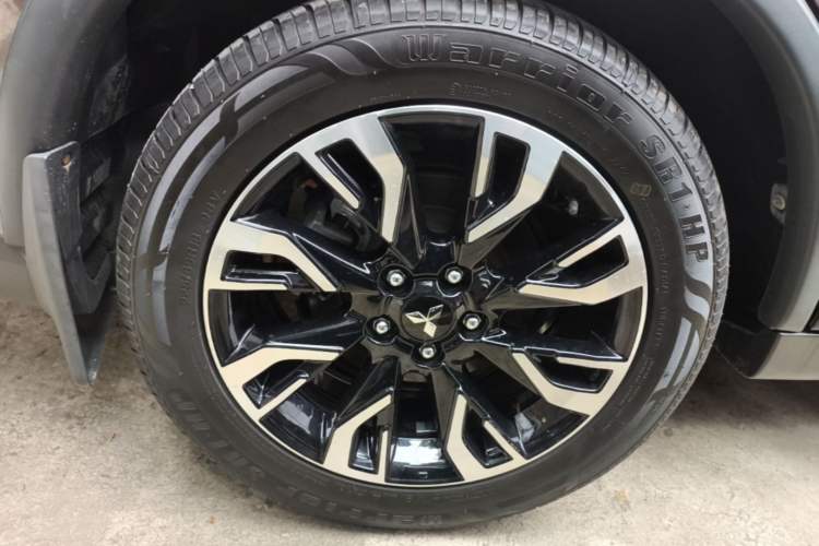 Used Mitsubishi Outlander 2019 2.0L Two-Wheel Drive Comfort Edition 5 Seats China VI Standard Right Rear Wheel Hub