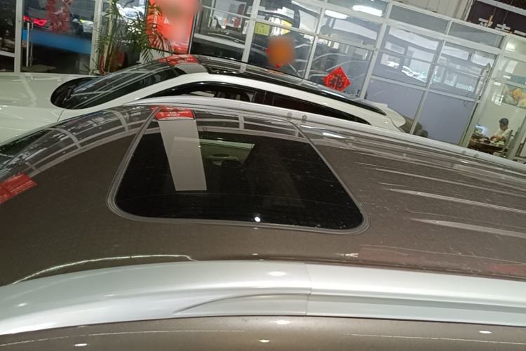 Used Mitsubishi Outlander 2019 2.4L 4x4 Zhi Xiang Edition 5 Seats China V Emission Standard Roof