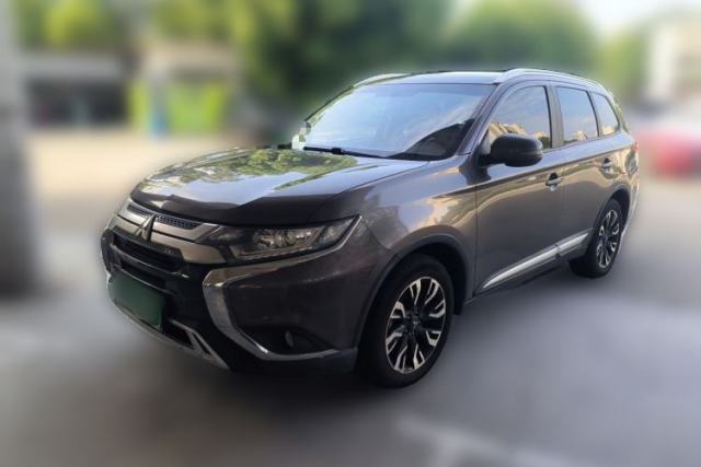 Used Mitsubishi Outlander 2019 2.0L Two-Wheel Drive Comfort Edition 5 Seats China V Standard