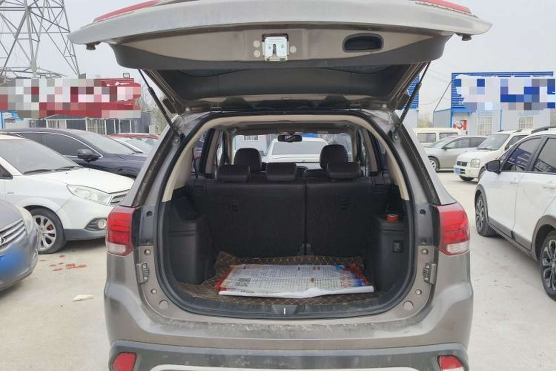 Used Mitsubishi Outlander 2019 2.0L Two-Wheel Drive Comfort Edition 5 Seats China VI Standard Trunk