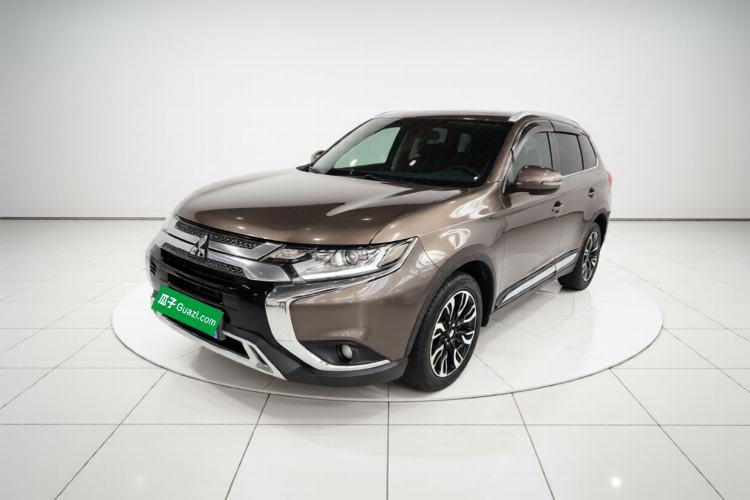 Used Mitsubishi Outlander 2019 2.0L Two-Wheel Drive Comfort Edition 7 Seats China V Emission Standard Guazi used car, China used car export, Used car for sale, Used  cars, Cheapest cars for sale