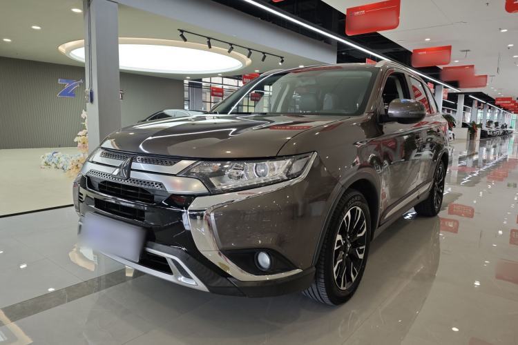 Used Mitsubishi Outlander 2019 2.0L Two-Wheel Drive Comfort Edition 5 Seats China VI Standard Guazi used car, China used car export, Used car for sale, Used  cars, Cheapest cars for sale