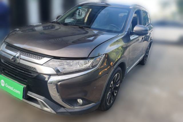 Used Mitsubishi Outlander 2019 2.0L Two-Wheel Drive Comfort Edition 5 Seats China VI Standard