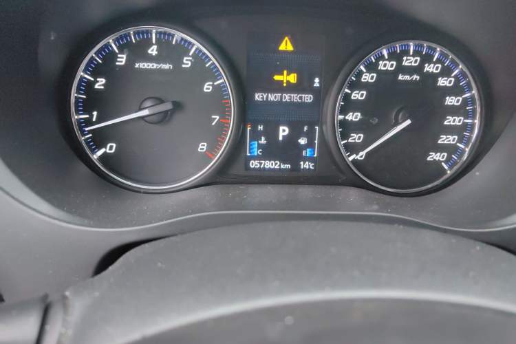 Used Mitsubishi Outlander 2019 2.0L Two-Wheel Drive Comfort Edition 5 Seats China V Standard Odometer Close Up