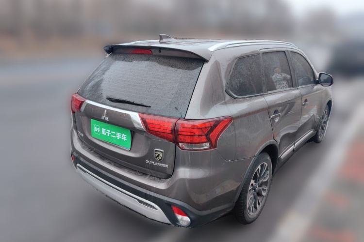 Used Mitsubishi Outlander 2019 2.0L Two-Wheel Drive Comfort Edition 5 Seats China V Standard Rear Right 45 Deg