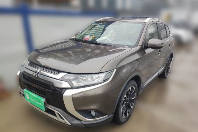 Used Mitsubishi Outlander 2019 2.0L Two-Wheel Drive Comfort Edition 5 Seats China V Standard