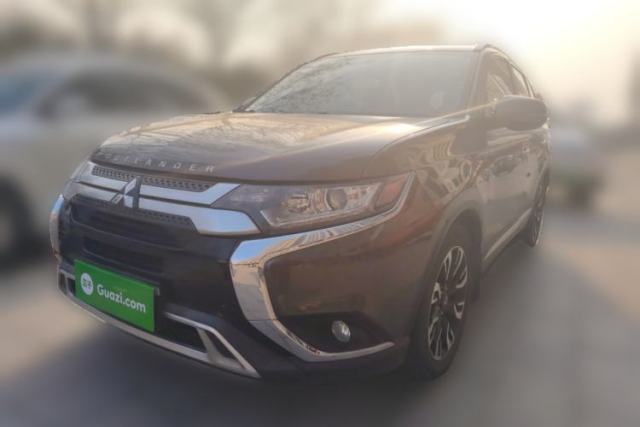 Used Mitsubishi Outlander 2019 2.0L Two-Wheel Drive Comfort Edition 5 Seats China V Standard