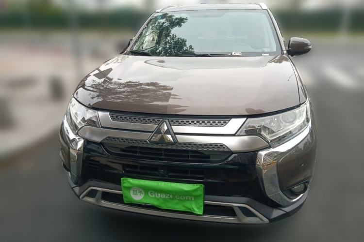 Used Mitsubishi Outlander 2019 2.0L Two-Wheel Drive Comfort Edition 5 Seats China VI Standard Front