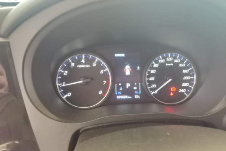 Used Mitsubishi Outlander 2019 2.4L 4x4 Zhi Xiang Edition 7 Seats China VI Standard Instrument Cluster