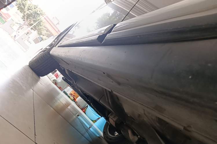 Used Mitsubishi Outlander 2019 2.0L Two-Wheel Drive Comfort Edition 5 Seats China VI Standard Left Side Sill