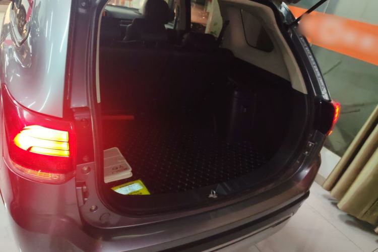 Used Mitsubishi Outlander 2019 2.0L Two-Wheel Drive Comfort Edition 5 Seats China VI Standard Trunk