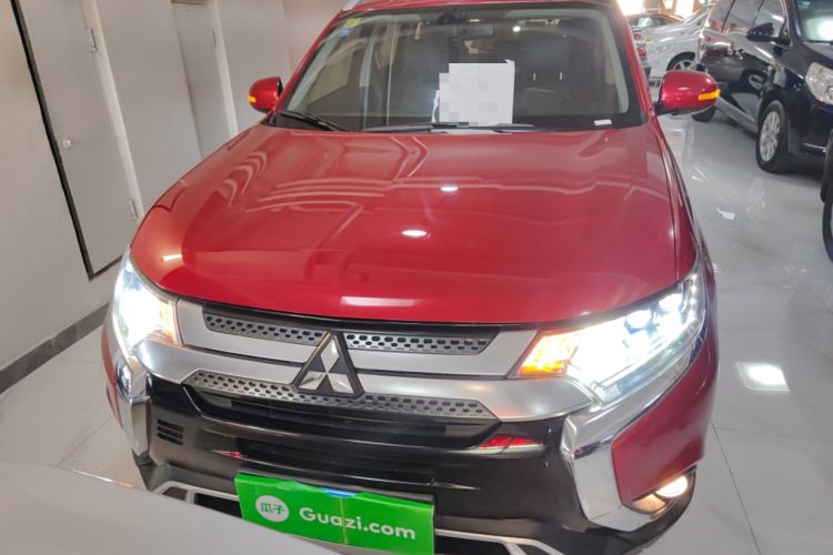 Used Mitsubishi Outlander 2019 2.4L 4x4 Zhi Xiang Edition 5 Seats China VI Standard Front