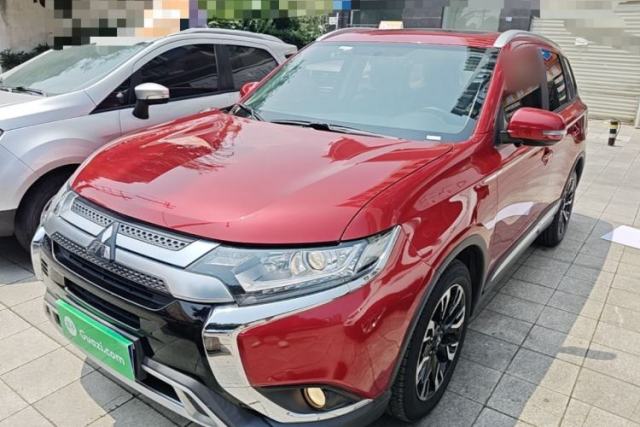 Used Mitsubishi Outlander 2019 2.0L Two-Wheel Drive Comfort Edition 5 Seats China VI Standard