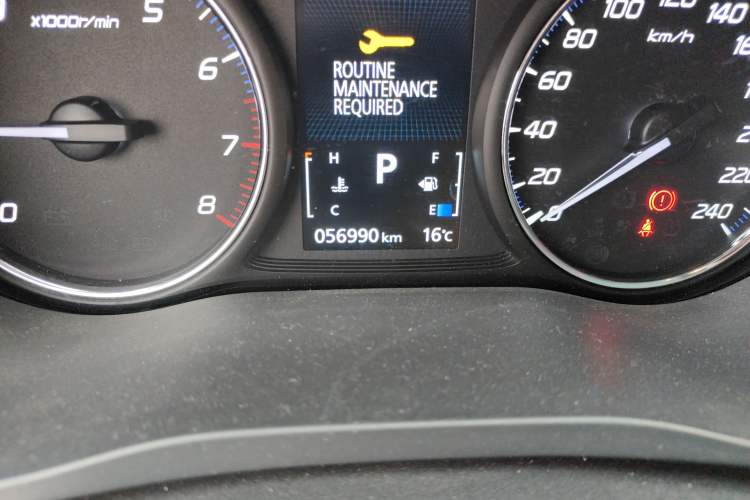 Used Mitsubishi Outlander 2019 2.4L 4x4 Zhi Xiang Edition 5 Seats China VI Standard Odometer Close Up