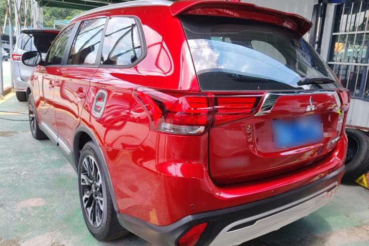 Used Mitsubishi Outlander 2019 2.0L Two-Wheel Drive Comfort Edition 5 Seats China VI Standard Rear Left 45 Deg