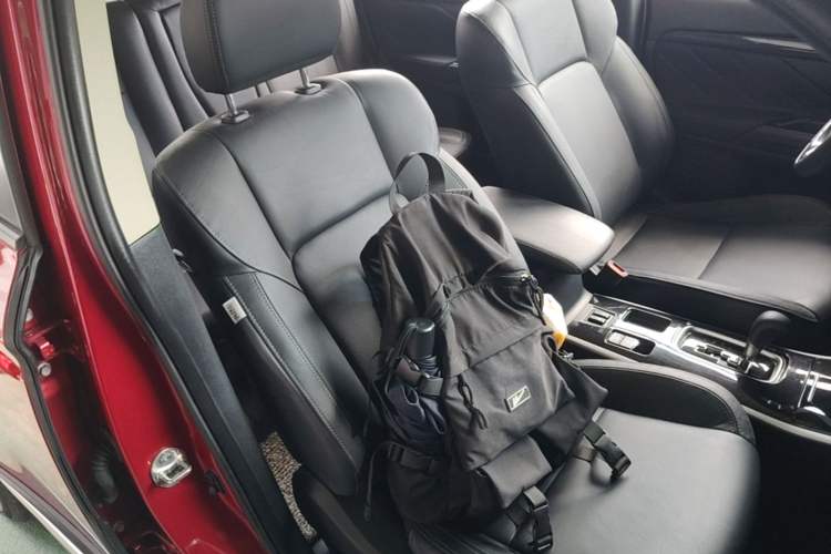 Used Mitsubishi Outlander 2019 2.0L Two-Wheel Drive Comfort Edition 5 Seats China VI Standard Right Front Seat