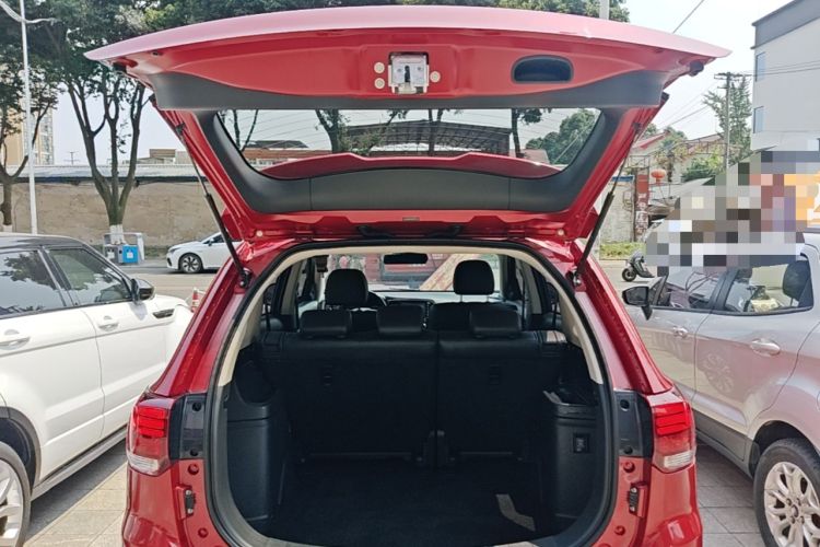 Used Mitsubishi Outlander 2019 2.0L Two-Wheel Drive Comfort Edition 5 Seats China VI Standard Trunk