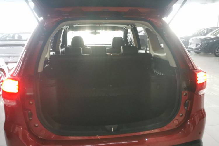 Used Mitsubishi Outlander 2019 2.0L Two-Wheel Drive Comfort Edition 5 Seats China VI Standard Trunk