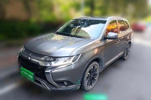 Used Mitsubishi Outlander 2019 2.0L Two-Wheel Drive Comfort Edition 5 Seats China V Standard