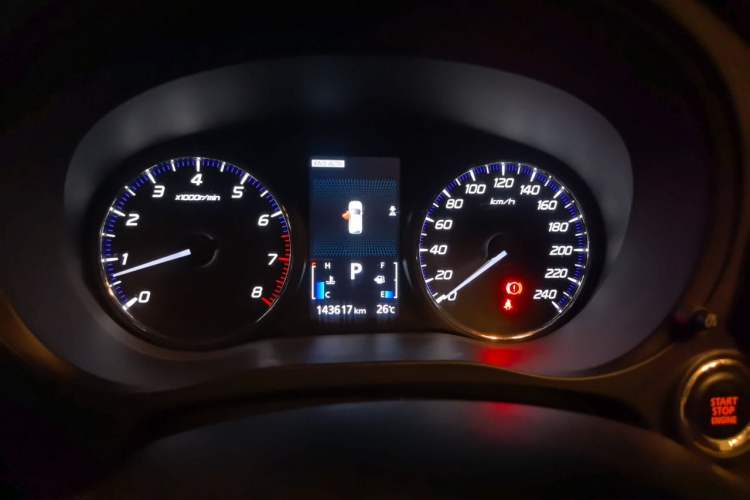 Used Mitsubishi Outlander 2019 2.4L 4x4 Zhi Xiang Edition 7 Seats China VI Standard Instrument Cluster